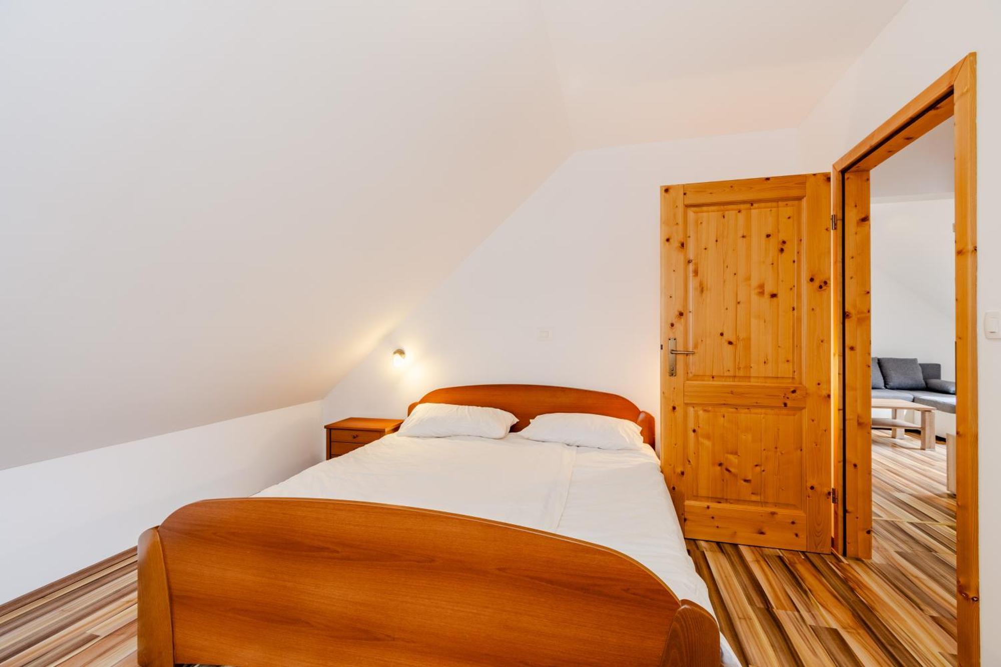 Apartment Pr' Stajercu With Free Onsite Parking Bovec Kültér fotó