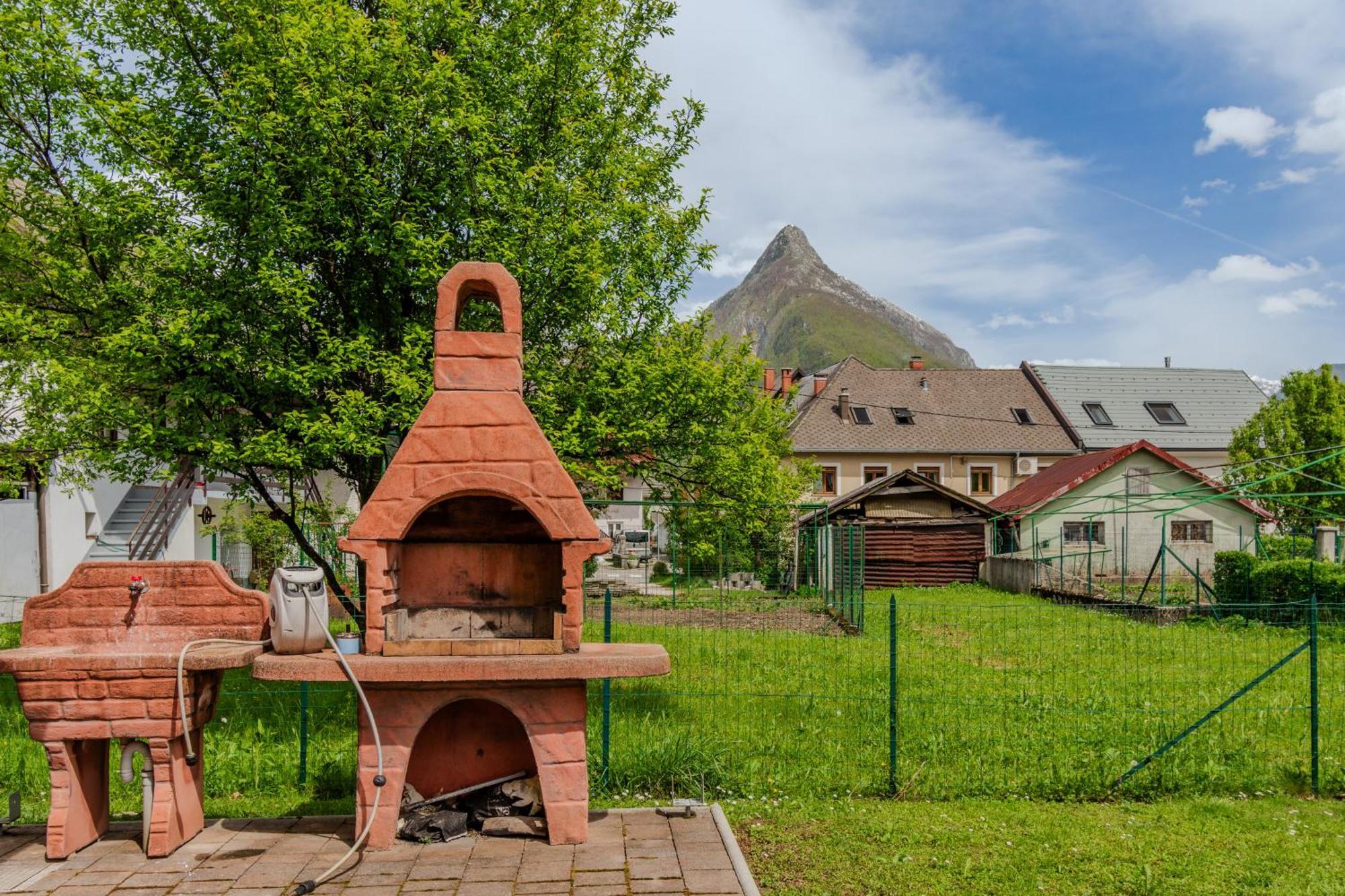 Apartment Pr' Stajercu With Free Onsite Parking Bovec Kültér fotó